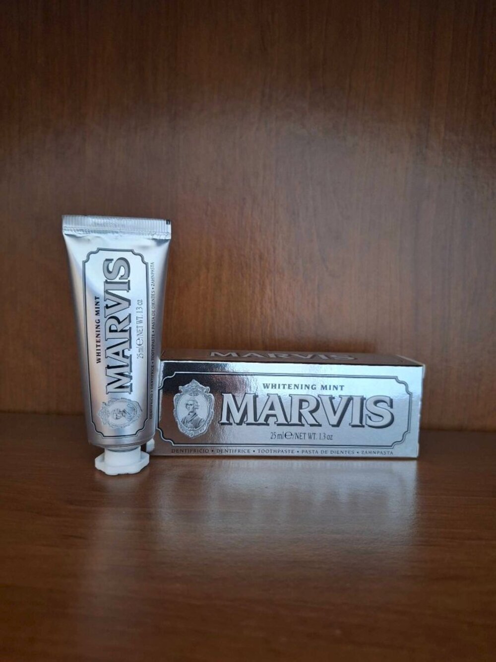 NIP Marvis Toothpaste, Whitening Mint, 25ml